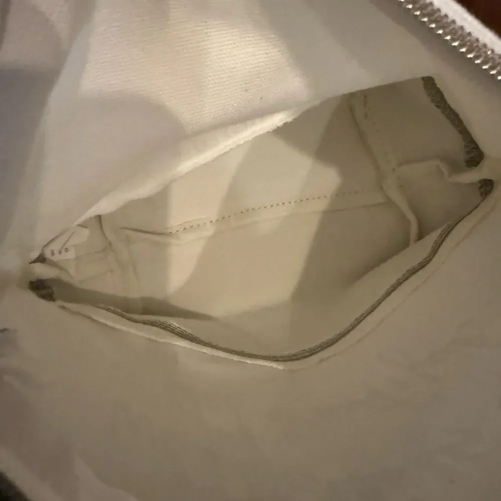 BareMinerals Cream and Gold Women's Cosmetics Bag - Picture 8 of 8